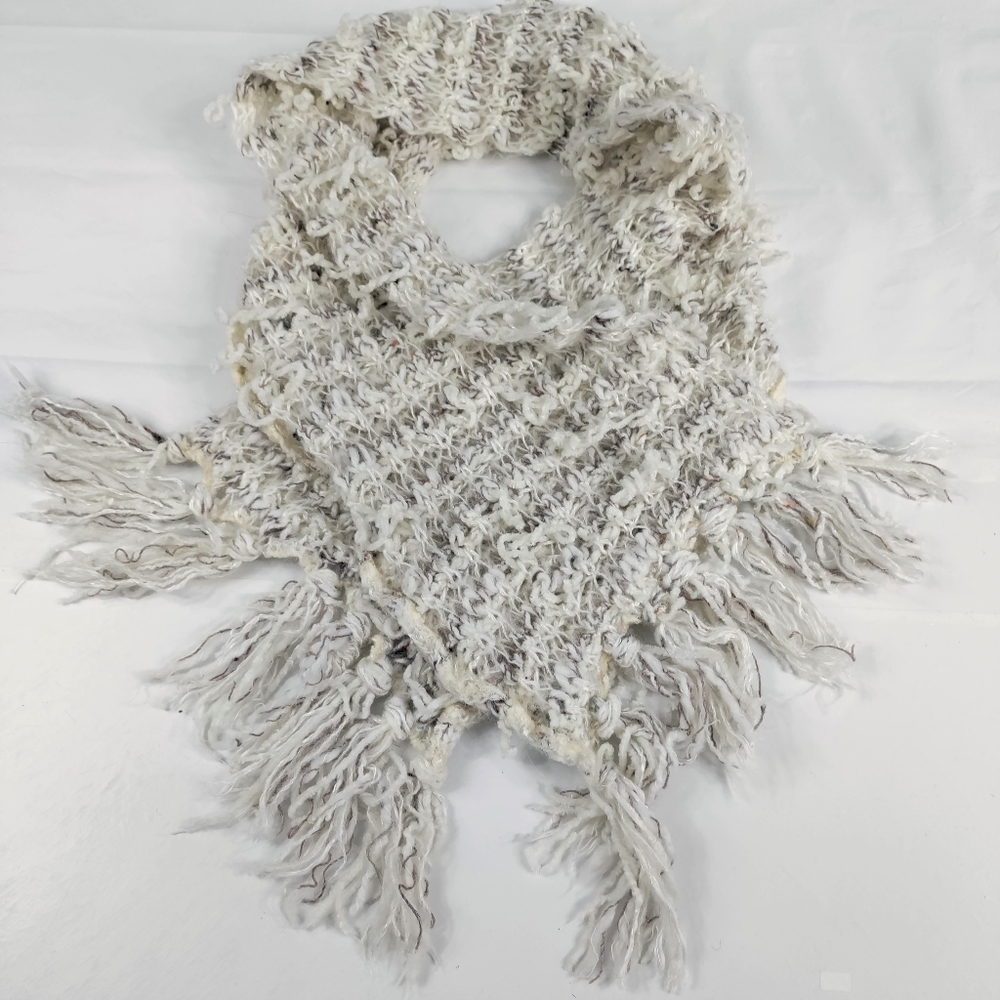 Italian Made Betmar Twisted Dangles Wool Blend Fringed Scarf 52"
